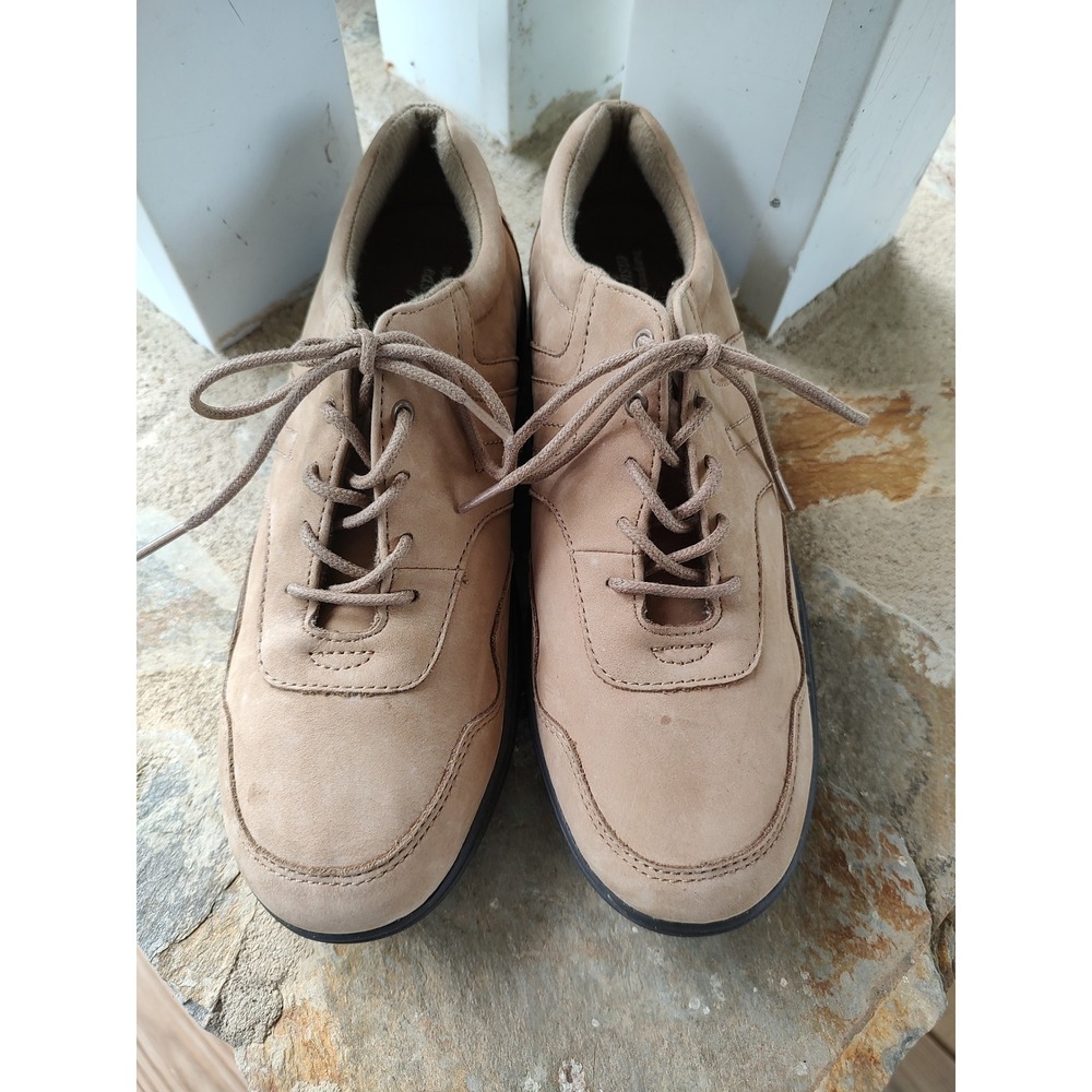Earth Shoes BERSHT Womens 9.5 Tan Nubuck Leather Lace Up Walking Shoes Oxford